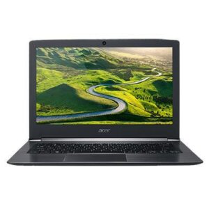 13.3" I3 6100u 4GB 128gb Win10