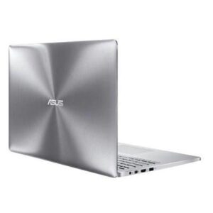 15.6" I7 4720hq 512gb 16gb W10